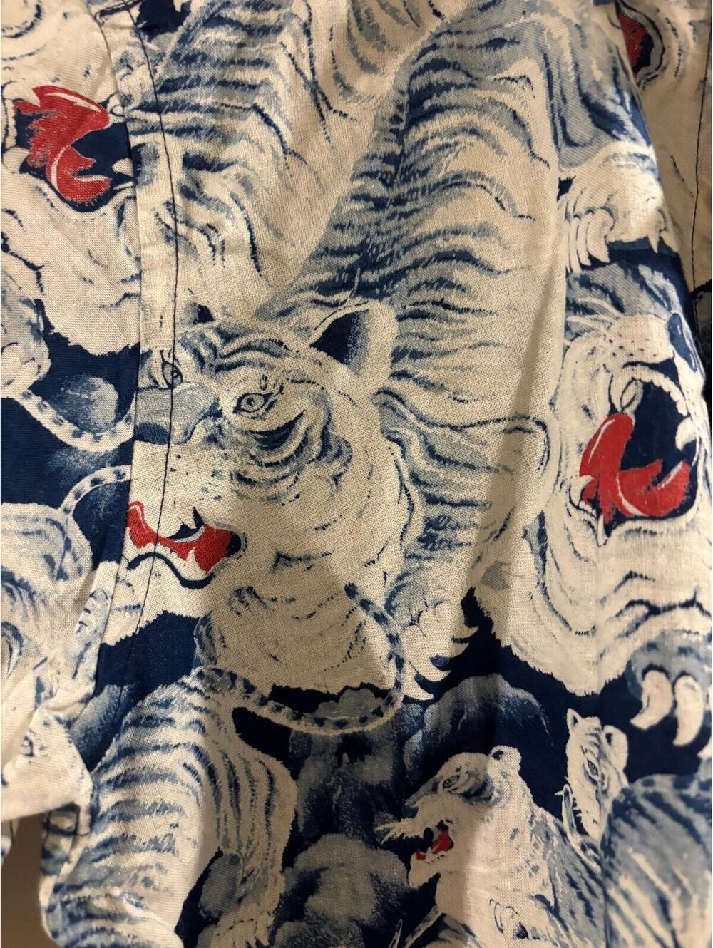 Emotionally Unavailable Split Print Button Down Shirt Blue Camo Tiger Small - Picture 2 of 6